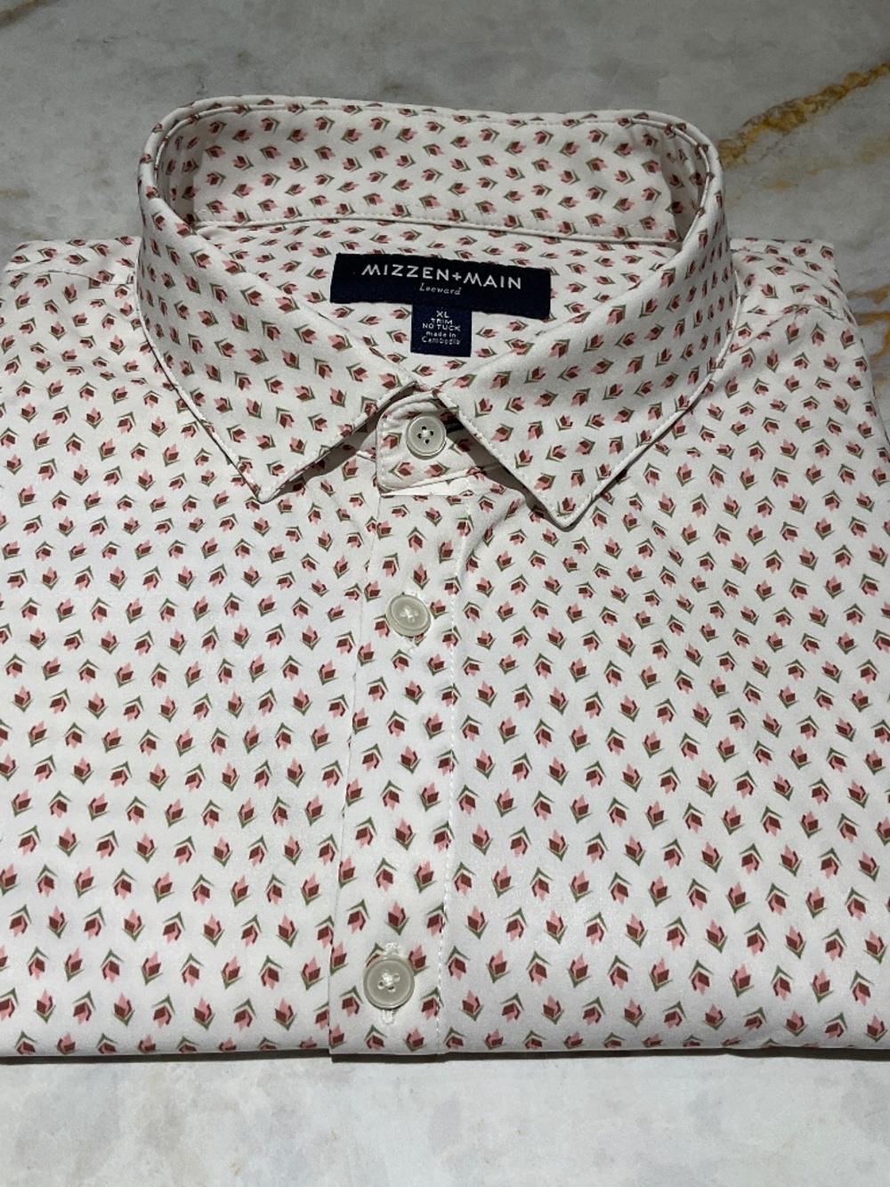Mizzen+Main Men’s light off white with, long-sleeve shirt, XL fitted
